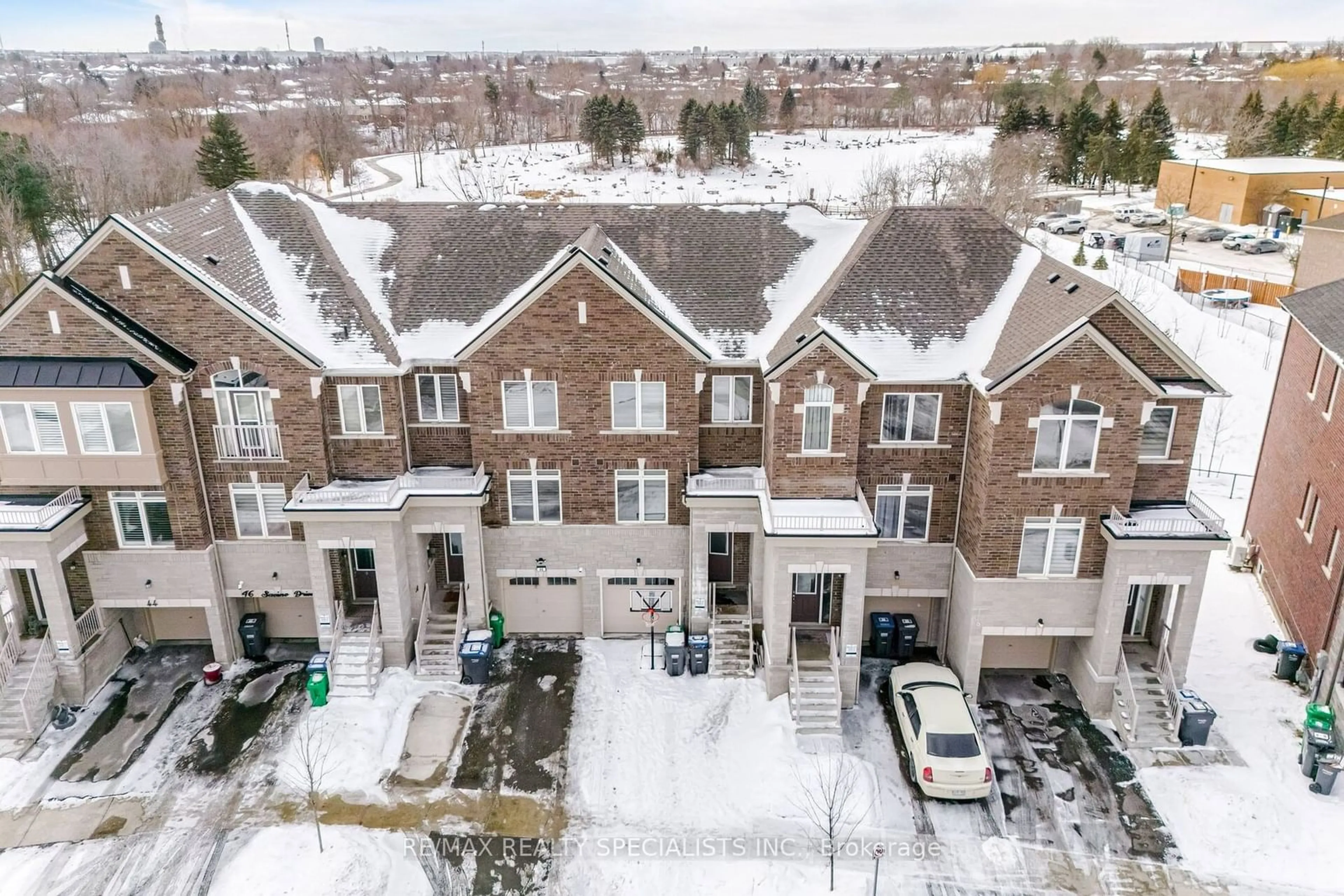 A pic from outside/outdoor area/front of a property/back of a property/a pic from drone, unknown for 50 Savino Dr, Brampton Ontario L6Z 0J7