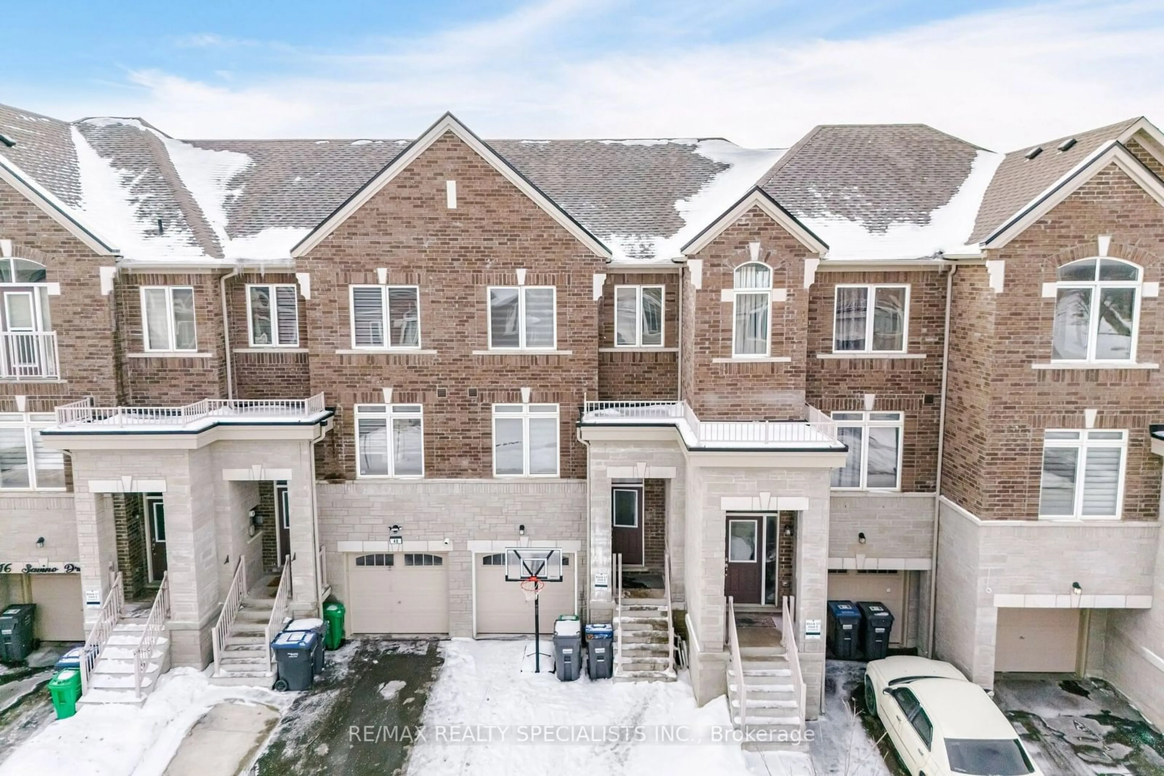 A pic from outside/outdoor area/front of a property/back of a property/a pic from drone, street for 50 Savino Dr, Brampton Ontario L6Z 0J7