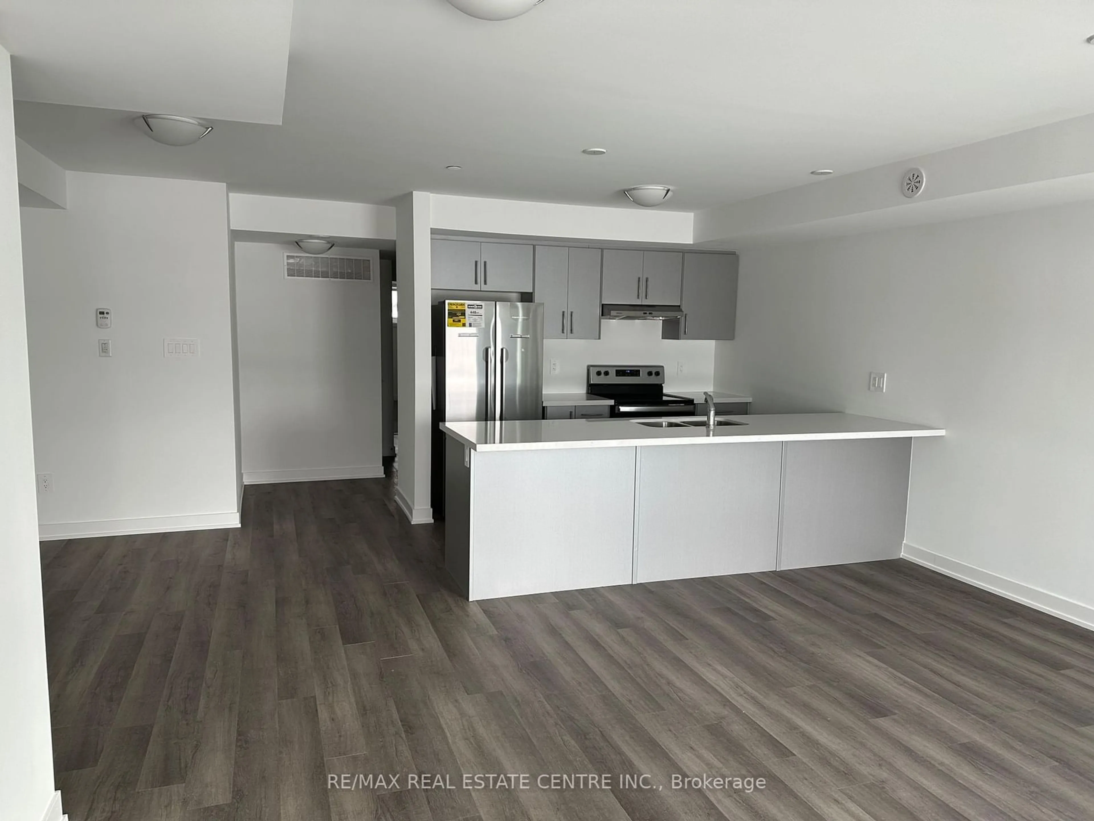 Open concept kitchen, unknown for 5 Romily Ave #17, Brampton Ontario L7A 5L8