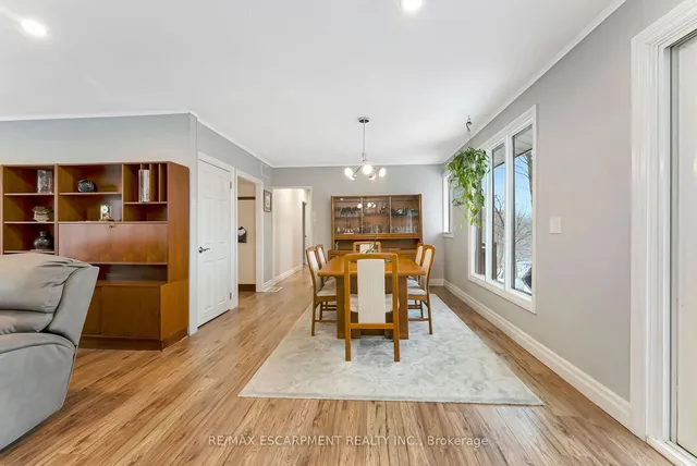 Additional property image - 5467 Sixth Line