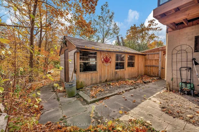 Additional property image - 5467 Sixth Line