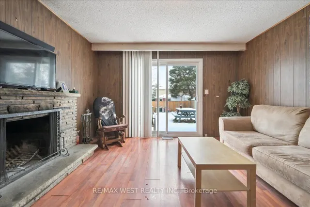 Additional property image - 3346 Juanita Crt