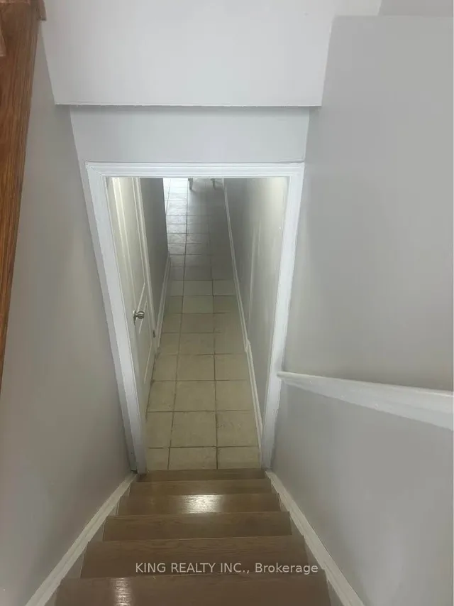 Additional property image - 27 Franklin Crt Unit 27