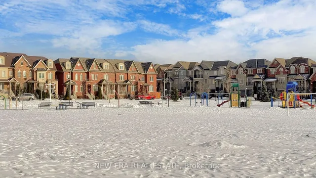 Additional property image - 2335 Sheppard Ave Unit 34