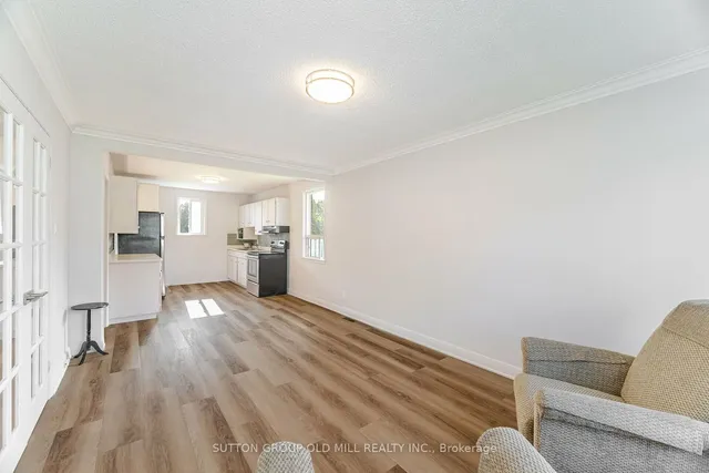 Additional property image - 656 Hyacinthe Blvd
