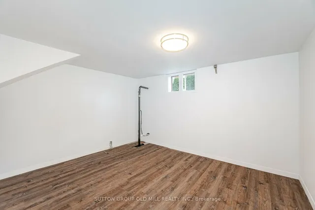 Additional property image - 656 Hyacinthe Blvd