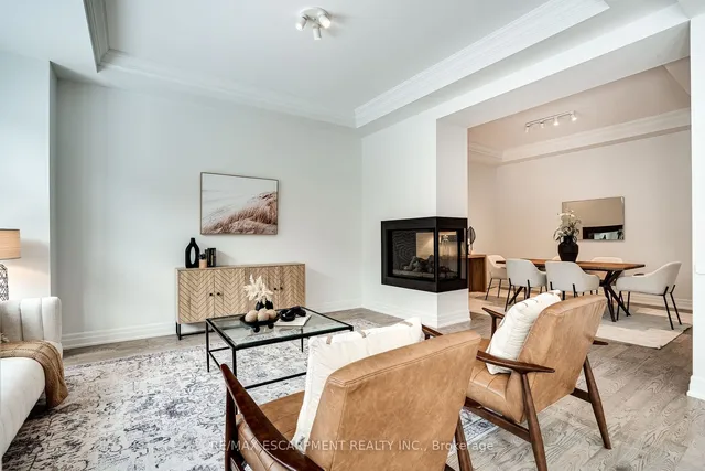 Additional property image - 1466 EVEREST Cres