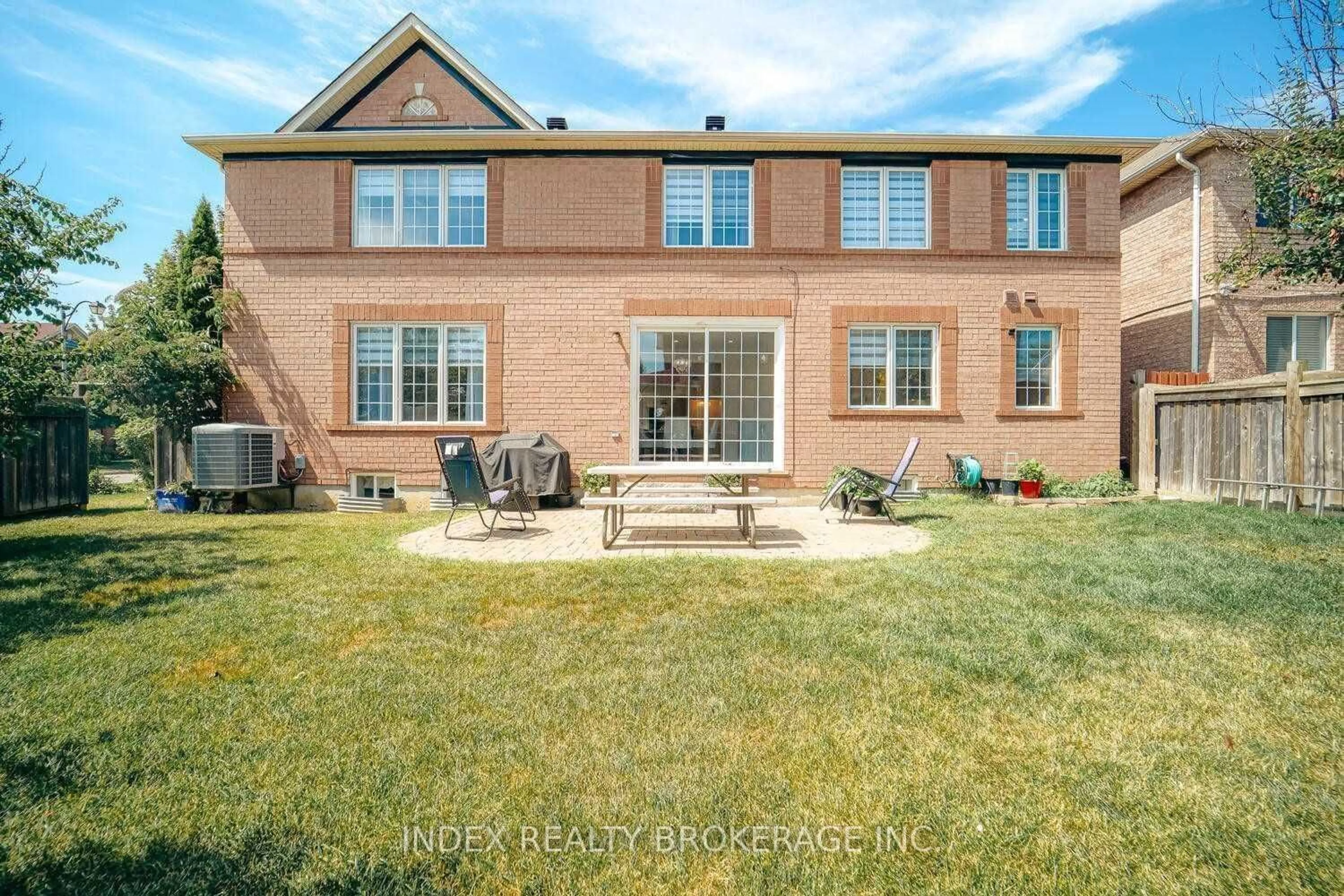 Home with brick exterior material, street for 76 Maldives Cres, Brampton Ontario L6P 1L1