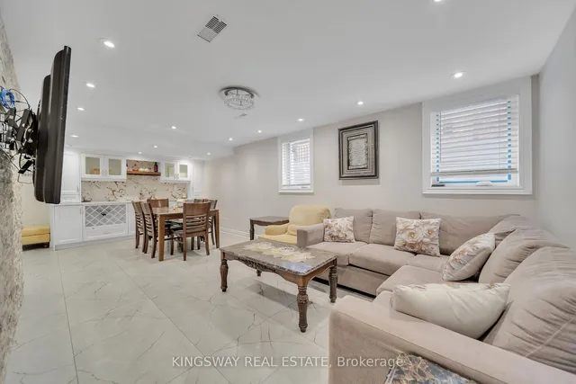 Additional property image - 58 Leeward Dr
