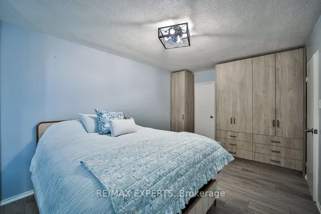 Additional property image - 551 The West Mall Unit 1120