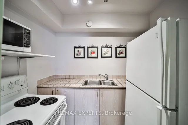 Additional property image - 551 The West Mall Unit 1120
