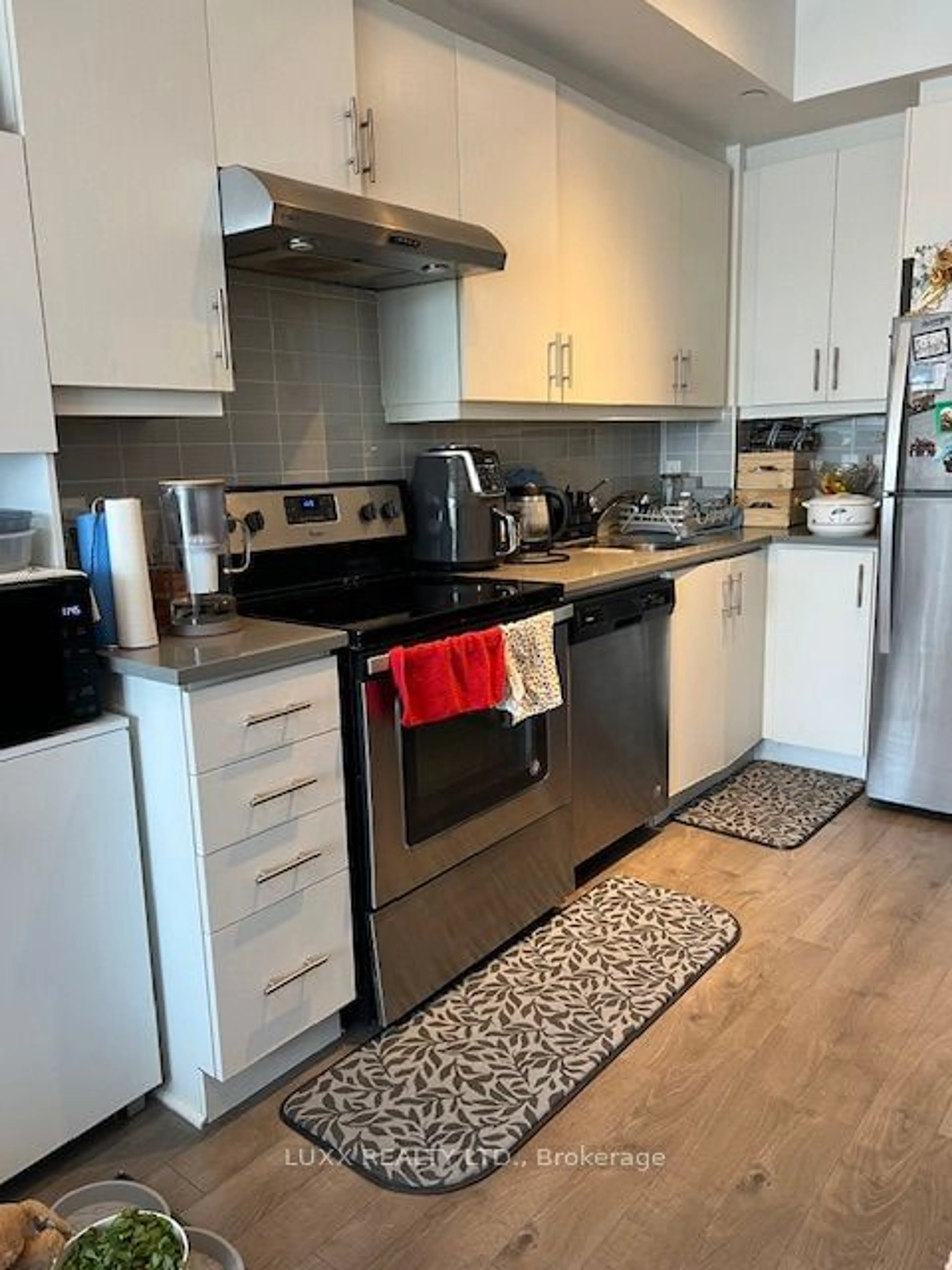 Open concept kitchen, unknown for 17 Zorra St #1904, Toronto Ontario M8Z 0C8