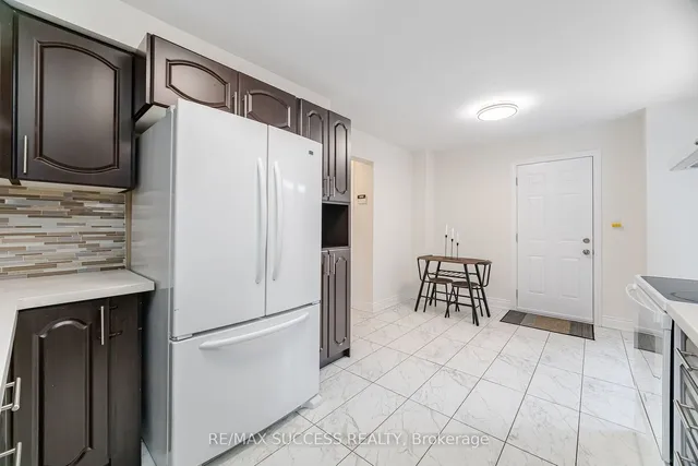 Additional property image - 162 Ashridge Crt