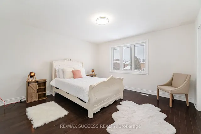 Additional property image - 162 Ashridge Crt