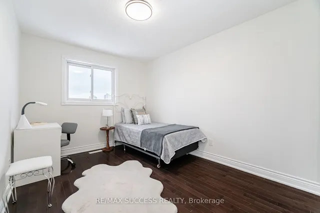 Additional property image - 162 Ashridge Crt