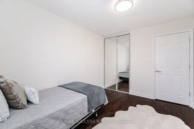 Additional property image - 162 Ashridge Crt