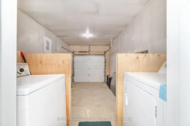 Additional property image - 162 Ashridge Crt