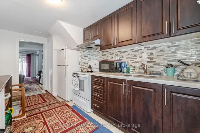 Additional property image - 162 Ashridge Crt