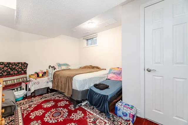 Additional property image - 162 Ashridge Crt