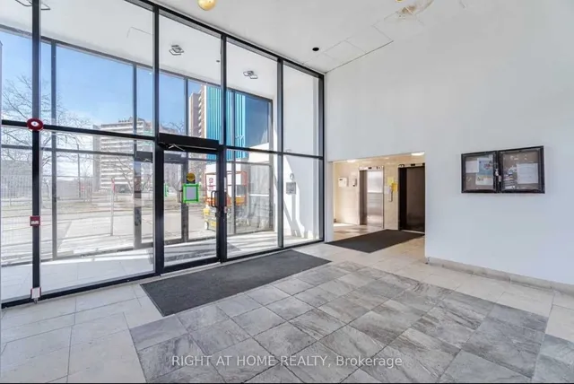 Additional image 6 of 4673 Jane St Unit 621