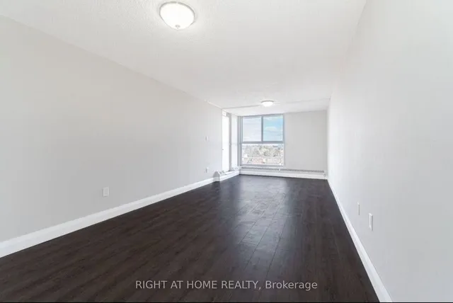 Additional image 29 of 4673 Jane St Unit 621
