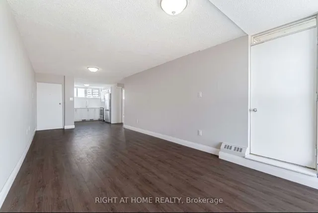 Additional image 28 of 4673 Jane St Unit 621