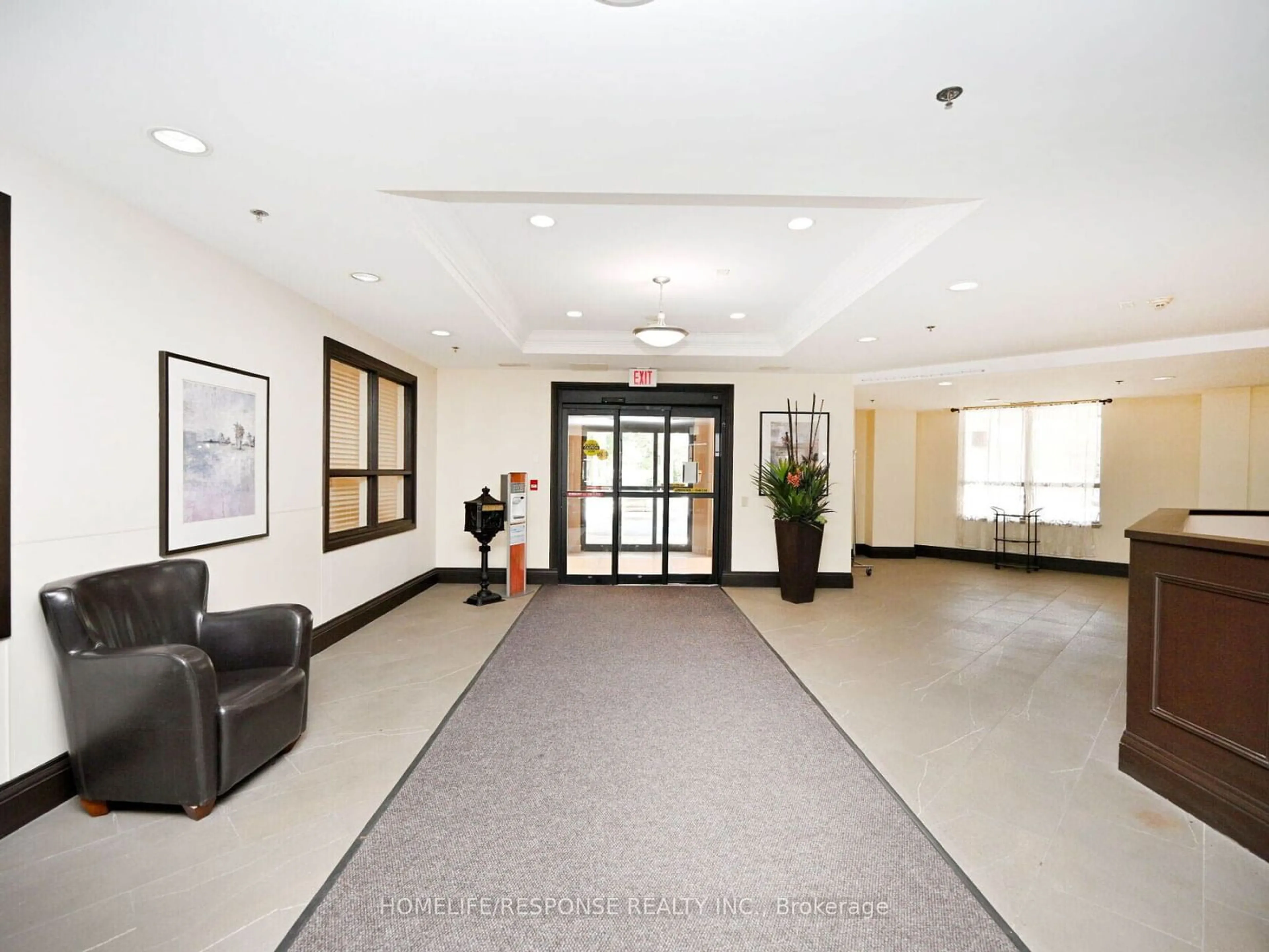 Lobby for 810 Scollard Crt #1107, Mississauga Ontario L5V 0A4