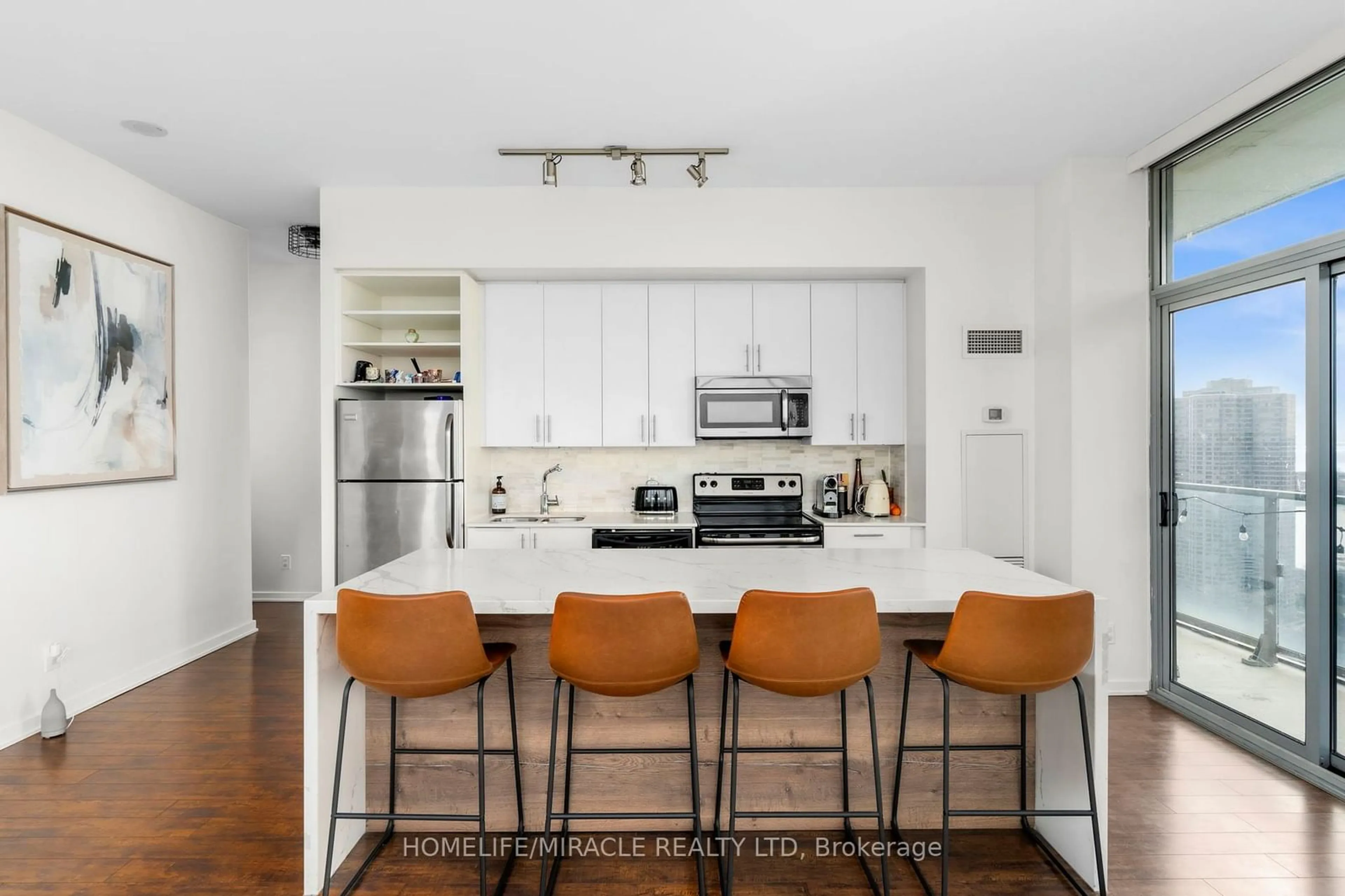 Open concept kitchen, unknown for 105 The Queensway Ave #3410, Toronto Ontario M6S 5B5