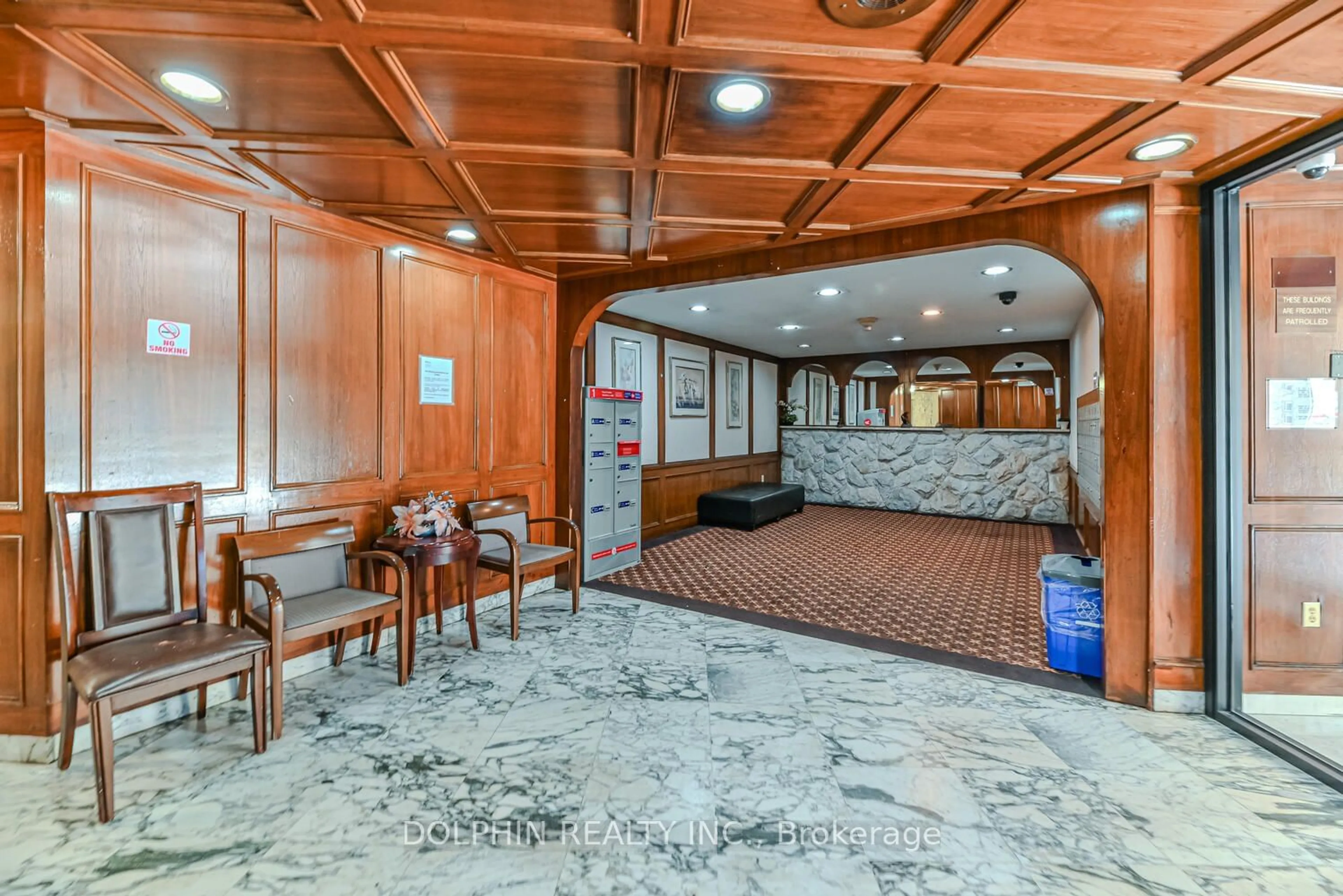 Lobby for 3577 Derry Rd #612, Mississauga Ontario L4T 1B3