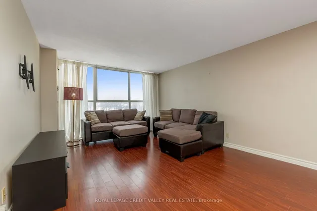 Additional property image - 25 Trailwood Dr Unit 303