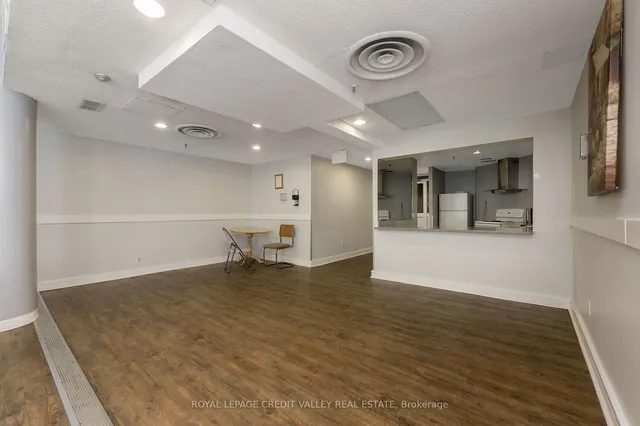 Additional property image - 25 Trailwood Dr Unit 303