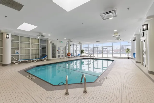 Additional property image - 25 Trailwood Dr Unit 303