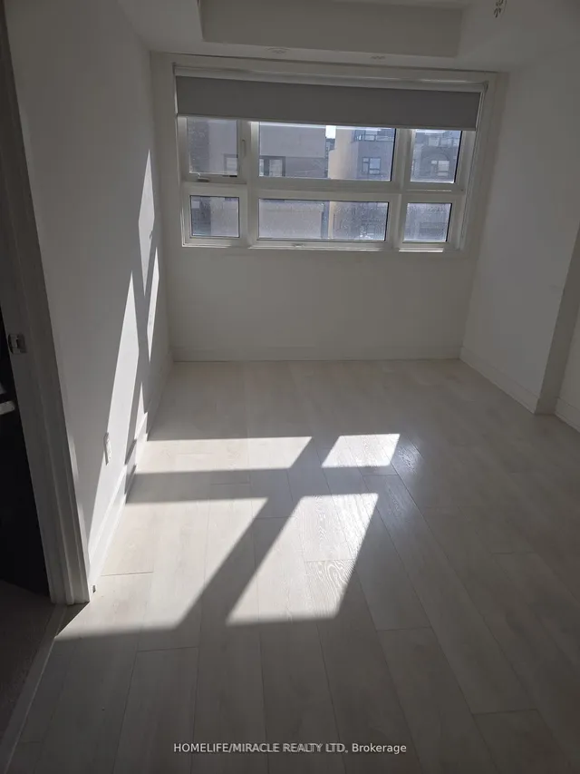 Additional property image - 1139 Cooke Blvd Unit 307