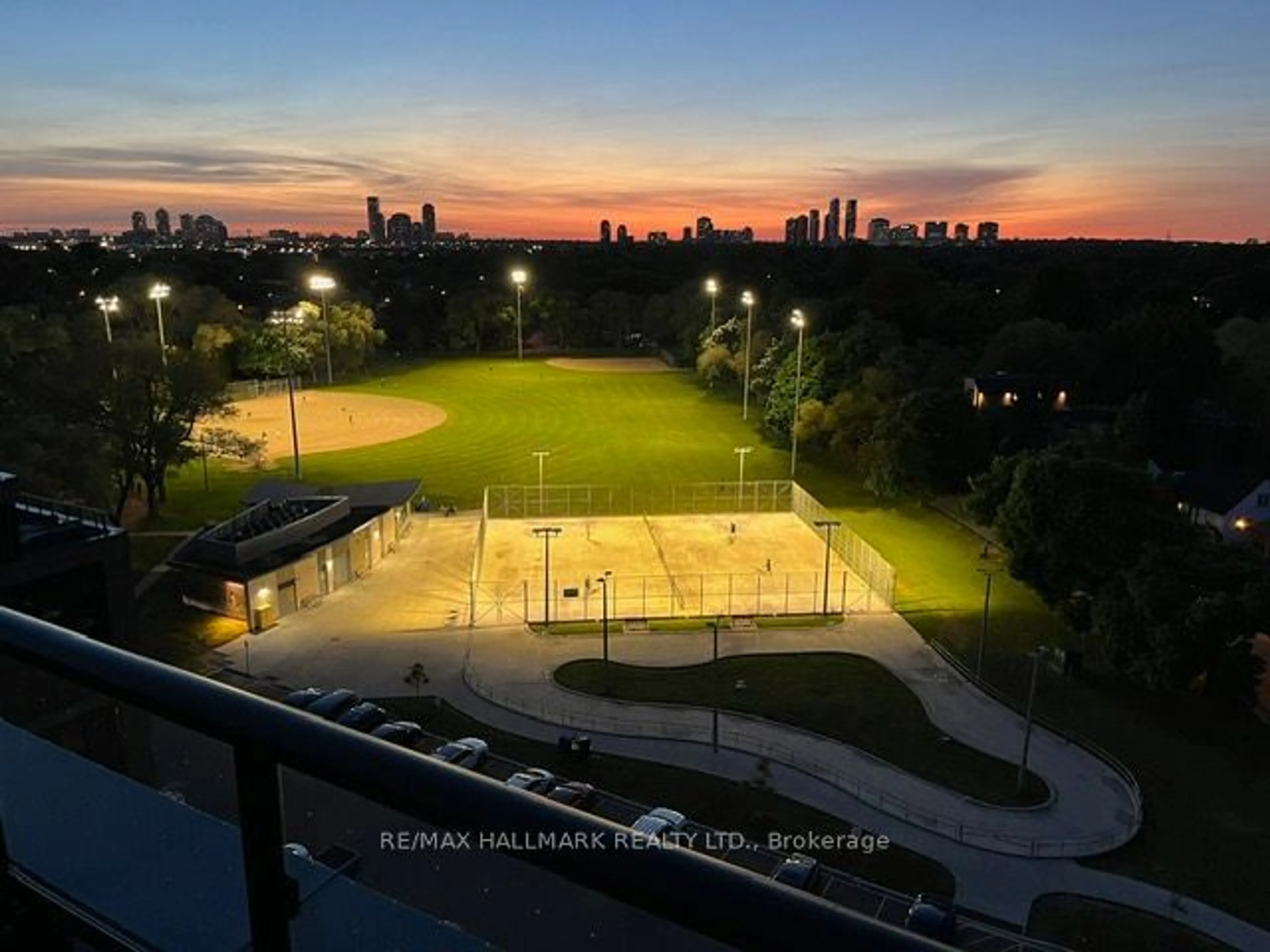 A pic from outside/outdoor area/front of a property/back of a property/a pic from drone, city buildings view from balcony for 7 Smith Cres #PH807, Toronto Ontario M8Z 0G3