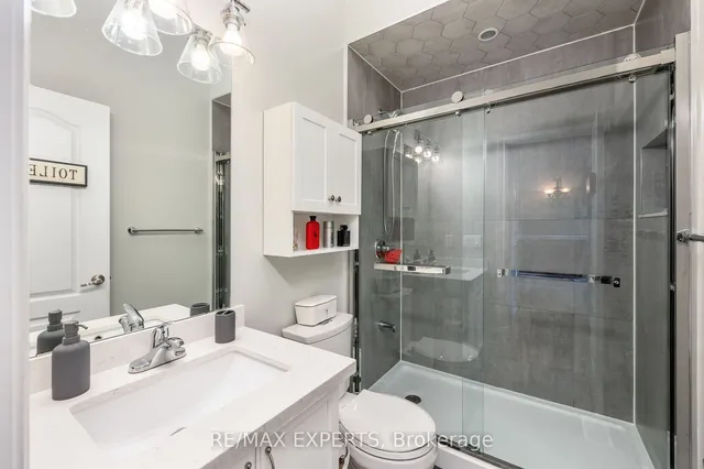 Additional property image - 20 Concorde Dr