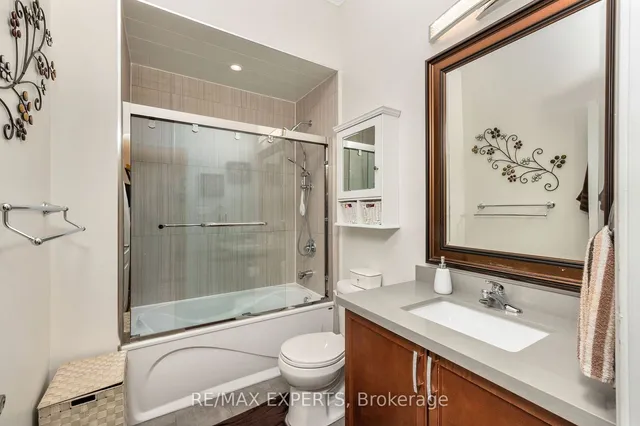 Additional property image - 20 Concorde Dr