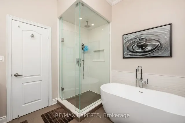 Additional property image - 20 Concorde Dr