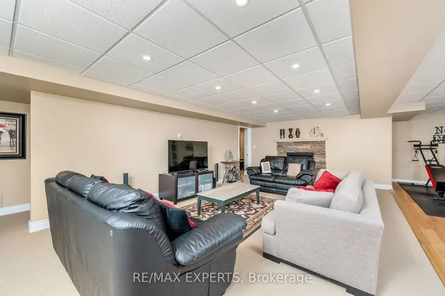 Additional property image - 20 Concorde Dr