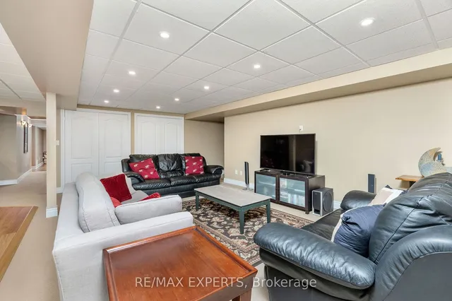 Additional property image - 20 Concorde Dr