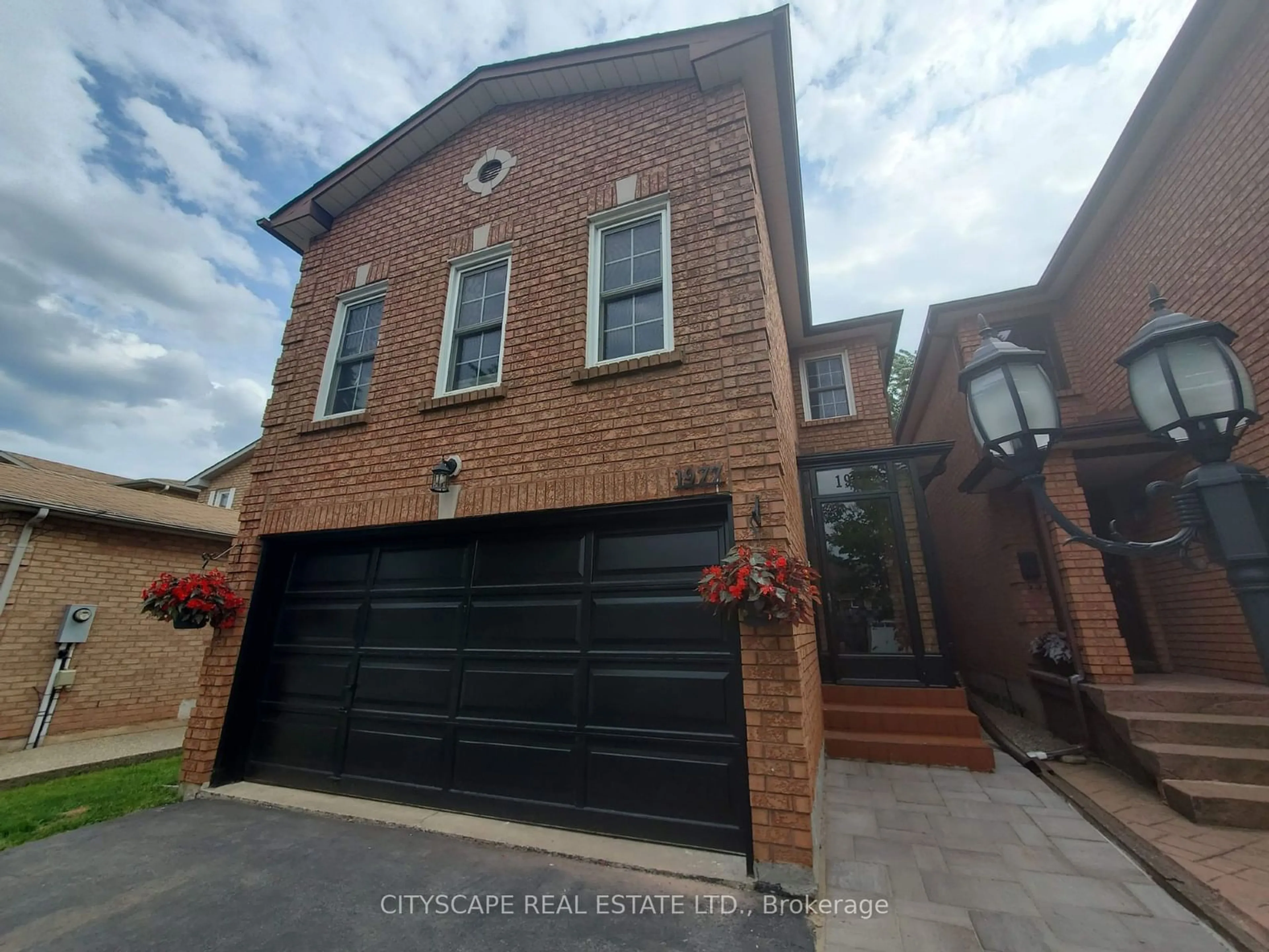 Home with brick exterior material, street for 1977 Glenada Cres, Oakville Ontario L6H 4M7