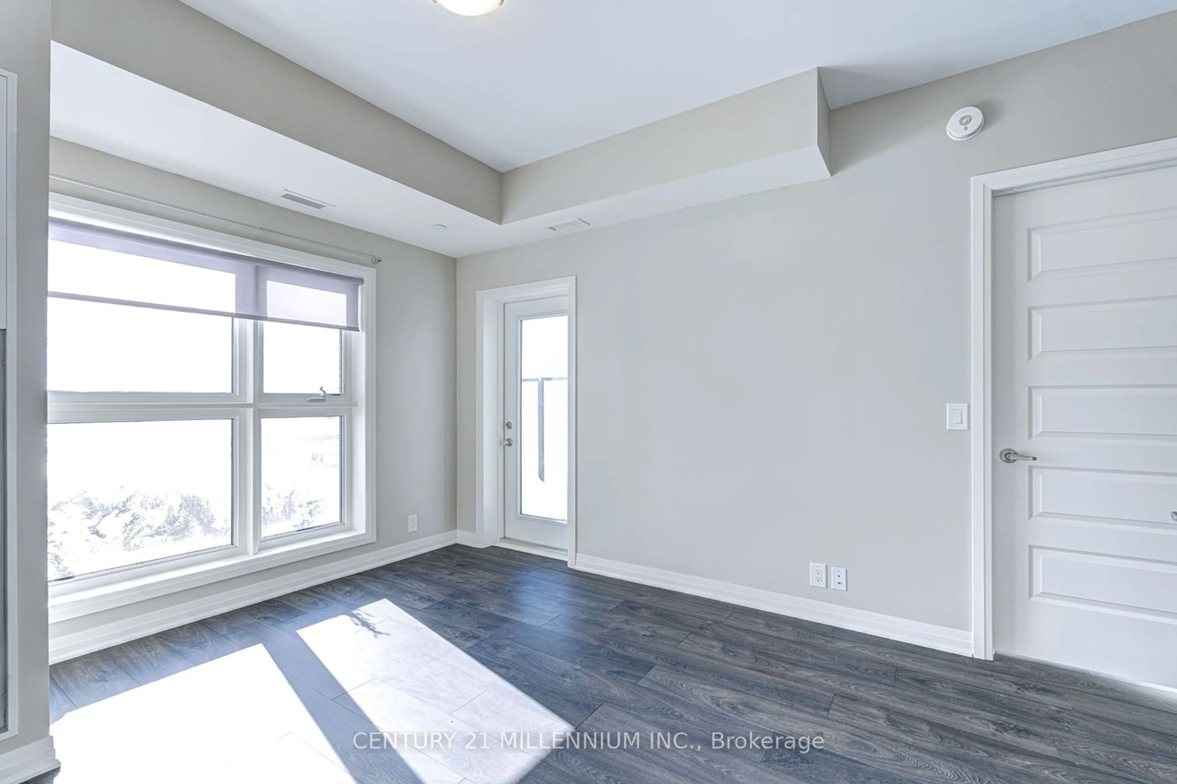 A pic of a room for 128 Grovewood Common #118, Oakville Ontario L6H 0X3