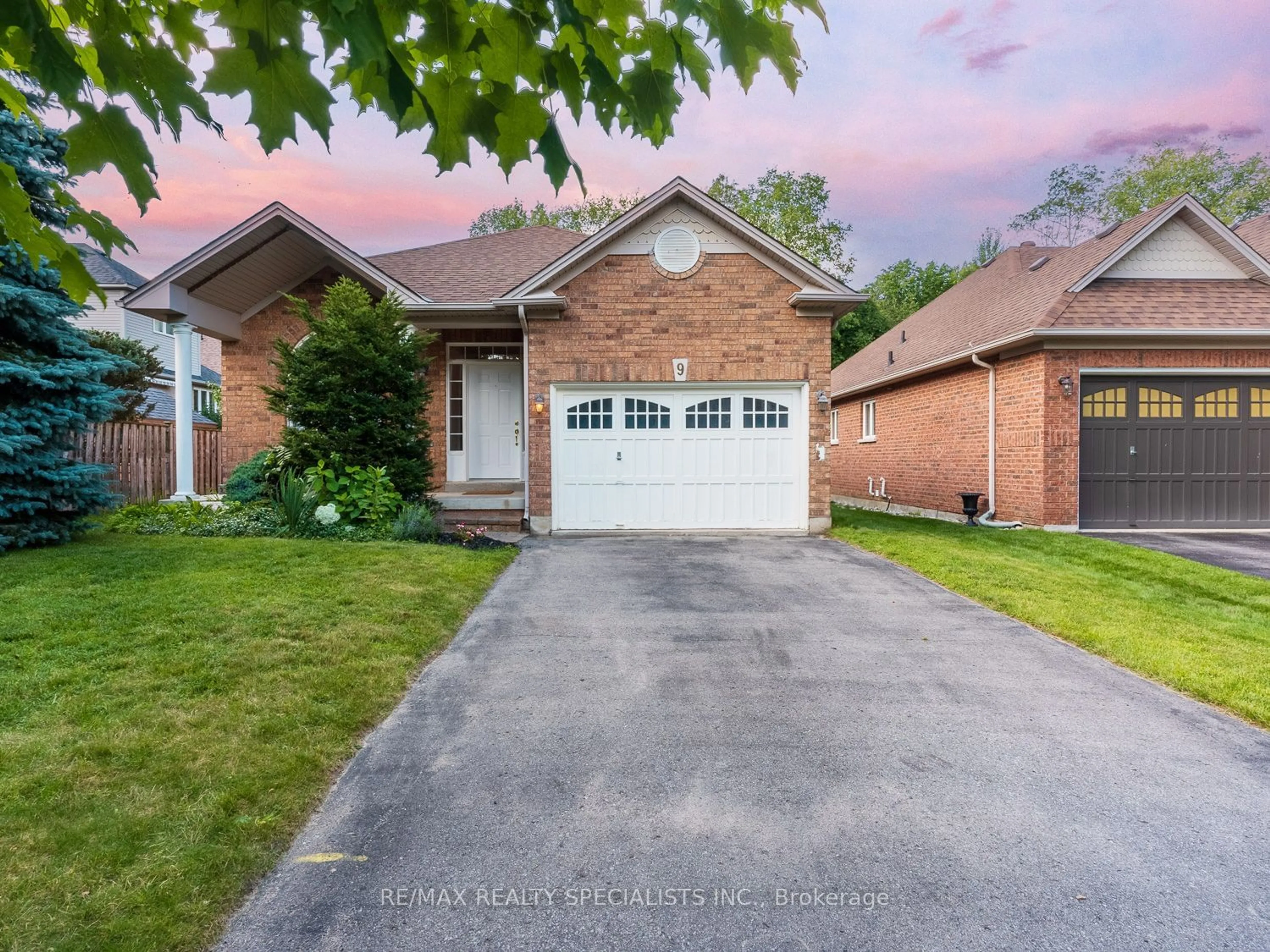 Home with brick exterior material, street for 9 Putney Rd, Caledon Ontario L7C 1R4