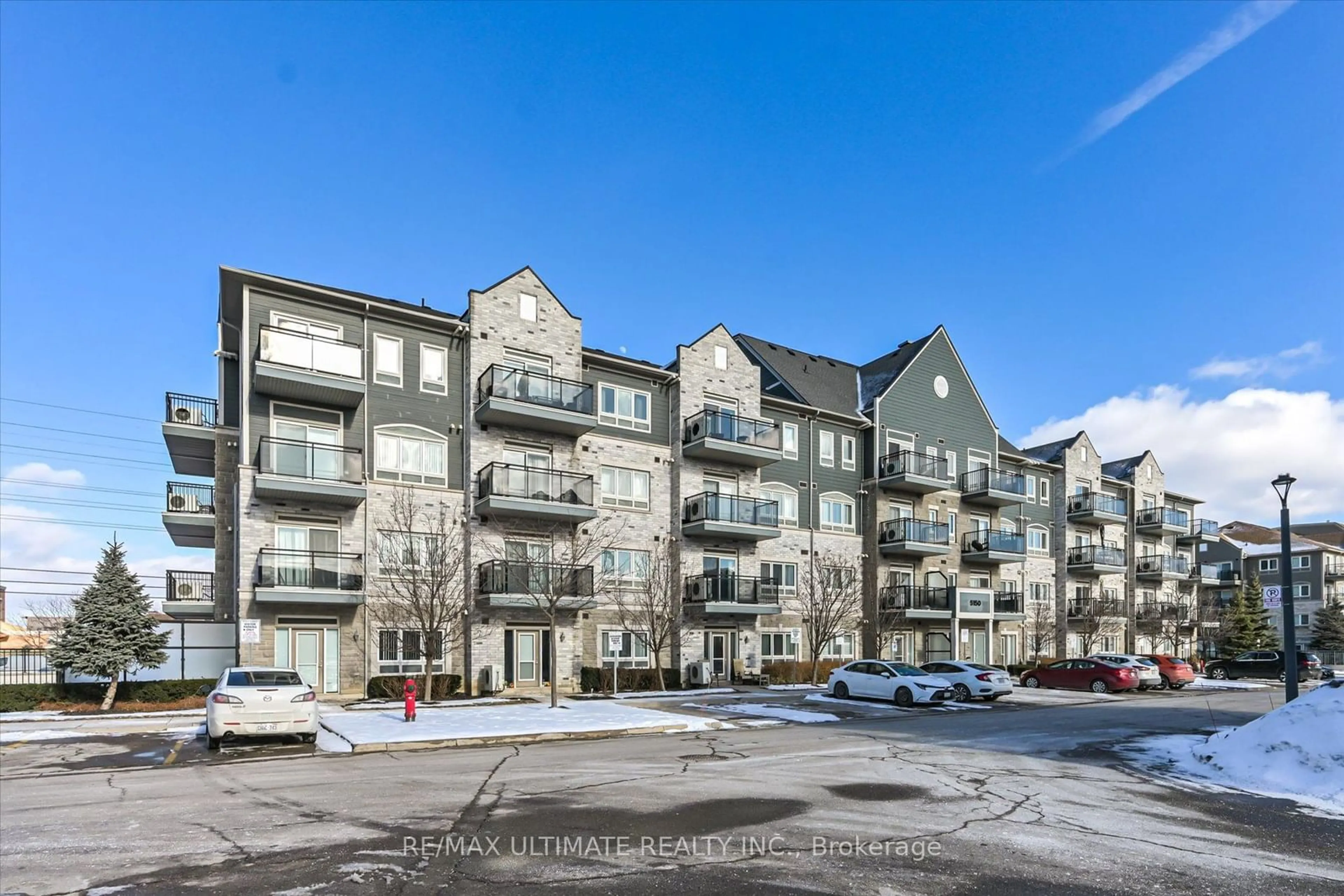 A pic from outside/outdoor area/front of a property/back of a property/a pic from drone, mountain view for 5150 Winston Churchill Blvd #409, Mississauga Ontario L5M 0P1