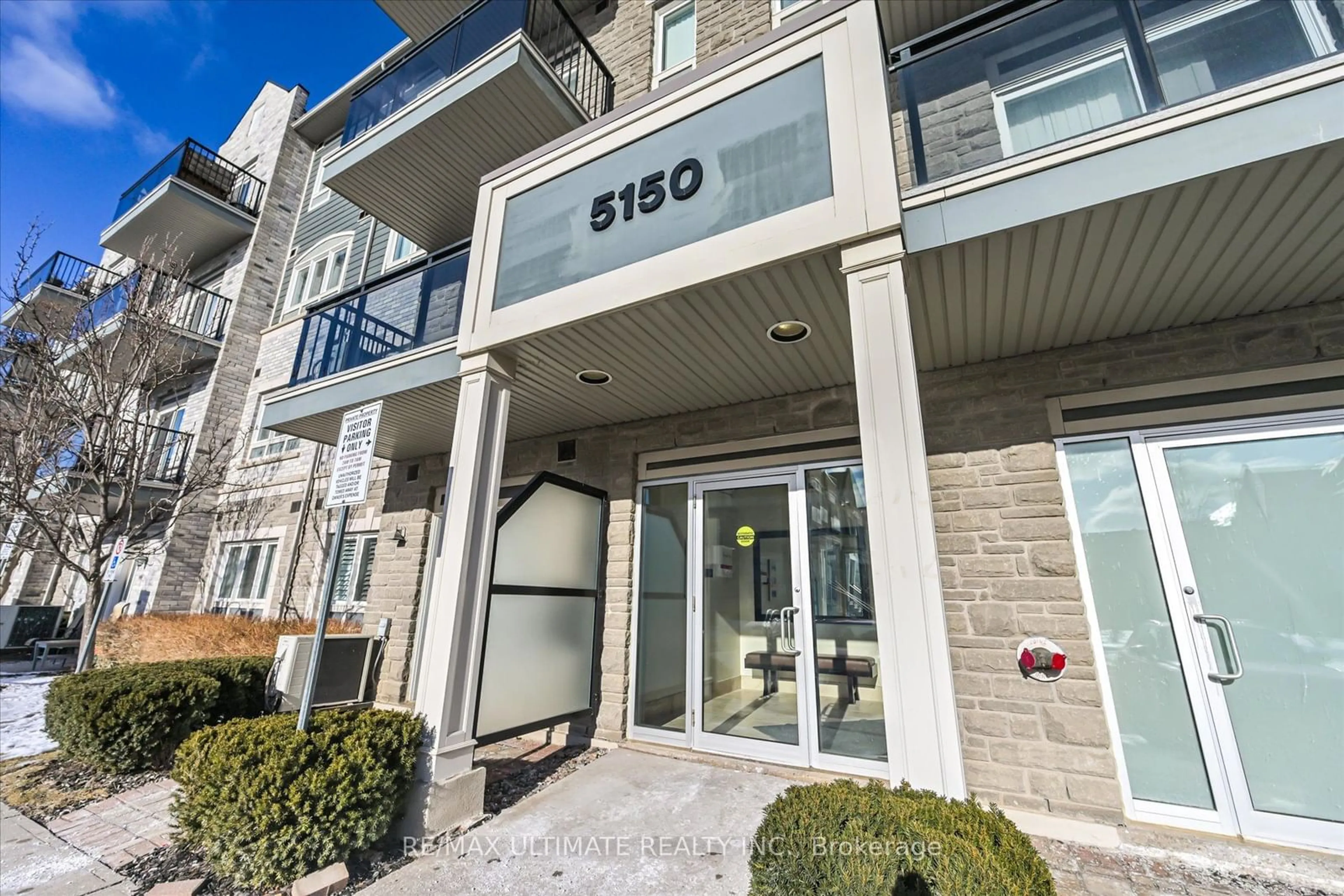 Patio, street for 5150 Winston Churchill Blvd #409, Mississauga Ontario L5M 0P1