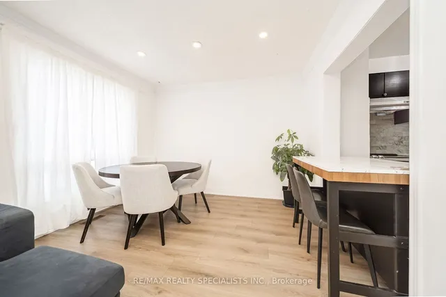 Additional property image - 95 Carleton Pl