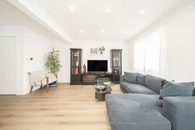 Additional property image - 95 Carleton Pl