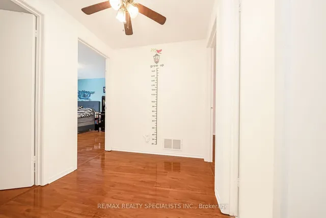 Additional property image - 95 Carleton Pl