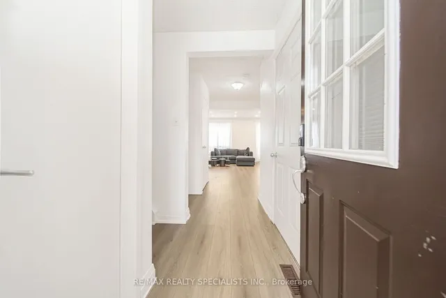 Additional property image - 95 Carleton Pl