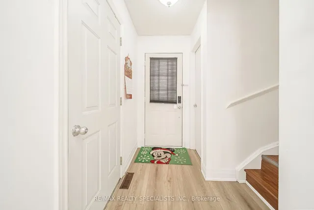 Additional property image - 95 Carleton Pl