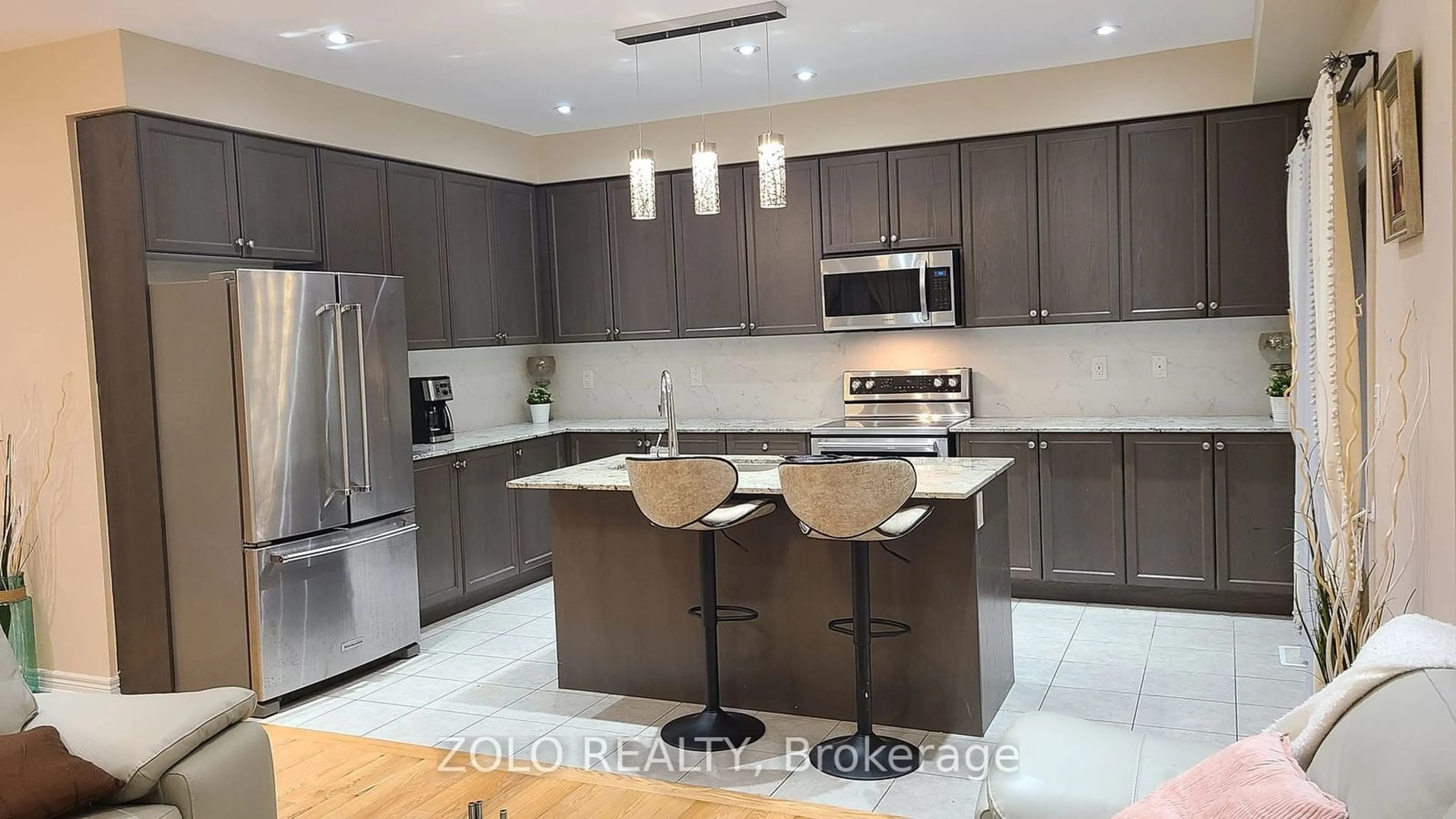 Open concept kitchen, unknown for 3136 GOODYEAR Rd, Burlington Ontario L7M 0Z9